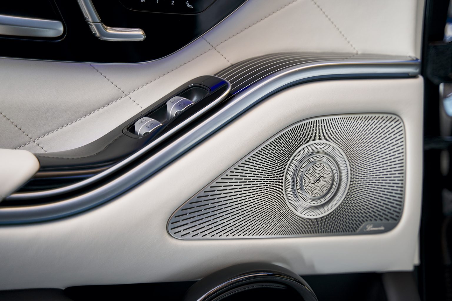 kadir__dsc4166_highres_web-1600px